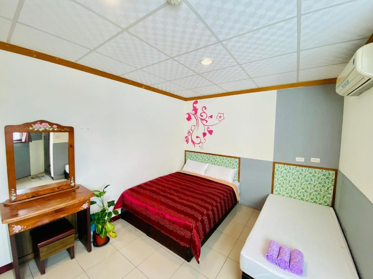 Sunmoonlake Sunflower House Yuchi Exterior foto